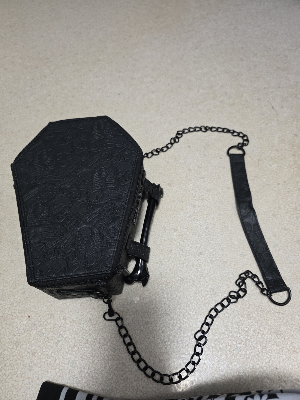 Kreepsville 666- Black Coffin-Shaped Crossbody Bag with Chain Strap